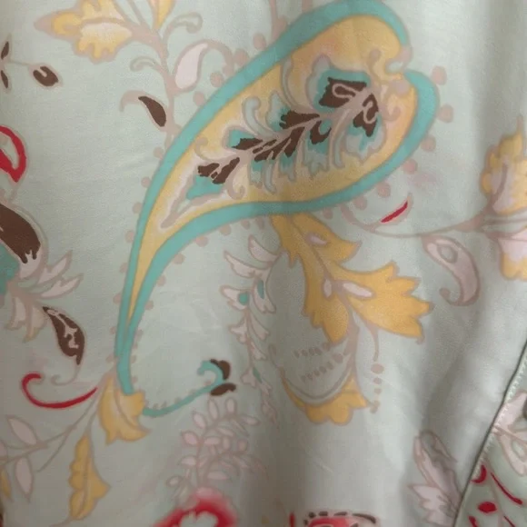 Chico's Pastel Paisley Blouse Size 3 large soft pastels button up sleeve - Picture 6 of 16